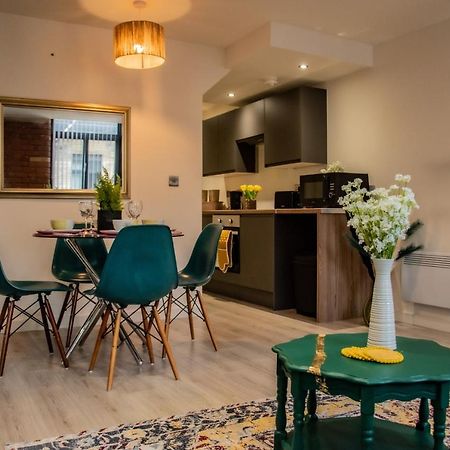 Bv Lush Apartment At Conditioning House Bradford Bradford  Kültér fotó